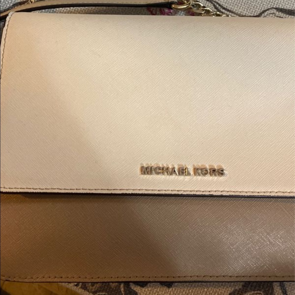 Michael Kors crossbody